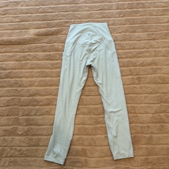 Light blue Lululemon leggings in really good condition (size 2) - Picture 5 of 7